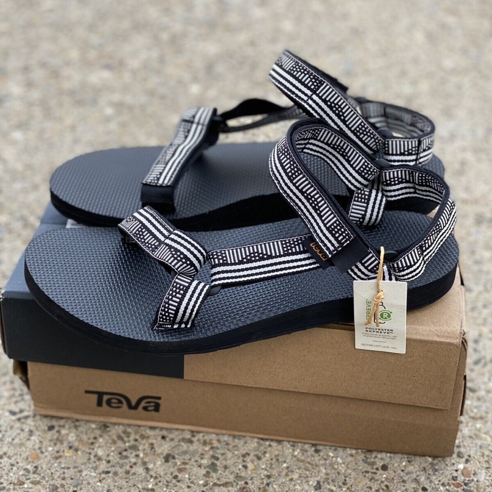 TEVA Original Universal Sport Sandal Size 9